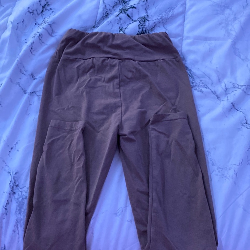 Shein Brown/creme colored leggings